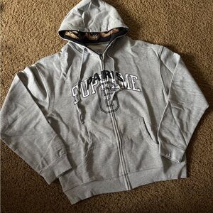 Supreme x Maison Margiela Light Gray Full-Zip Hoodie with Logo